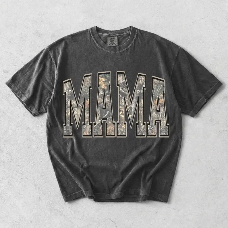 Mama • Camo Design • Comfort Colors • T-Shirt